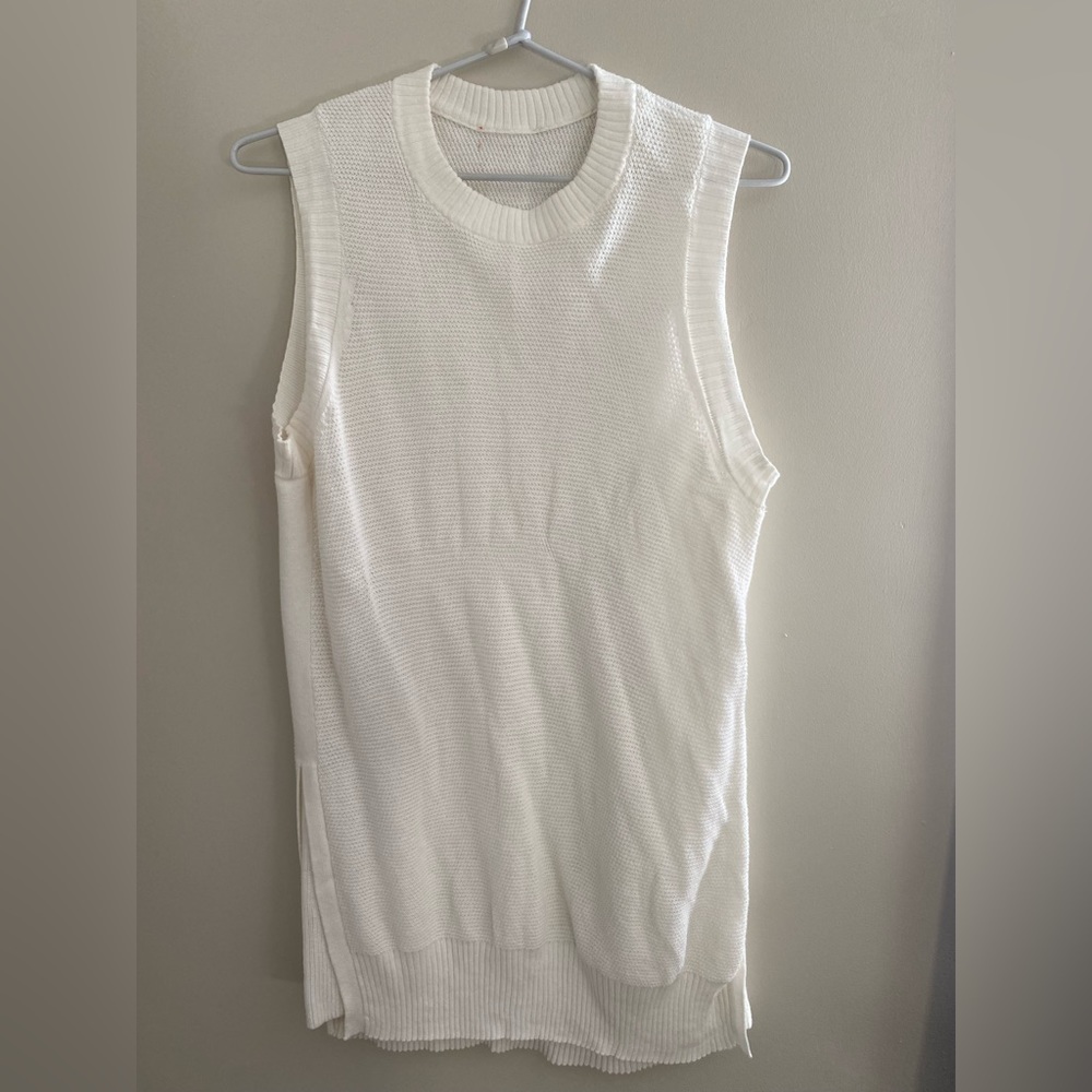 No sleeves pullover tunic
